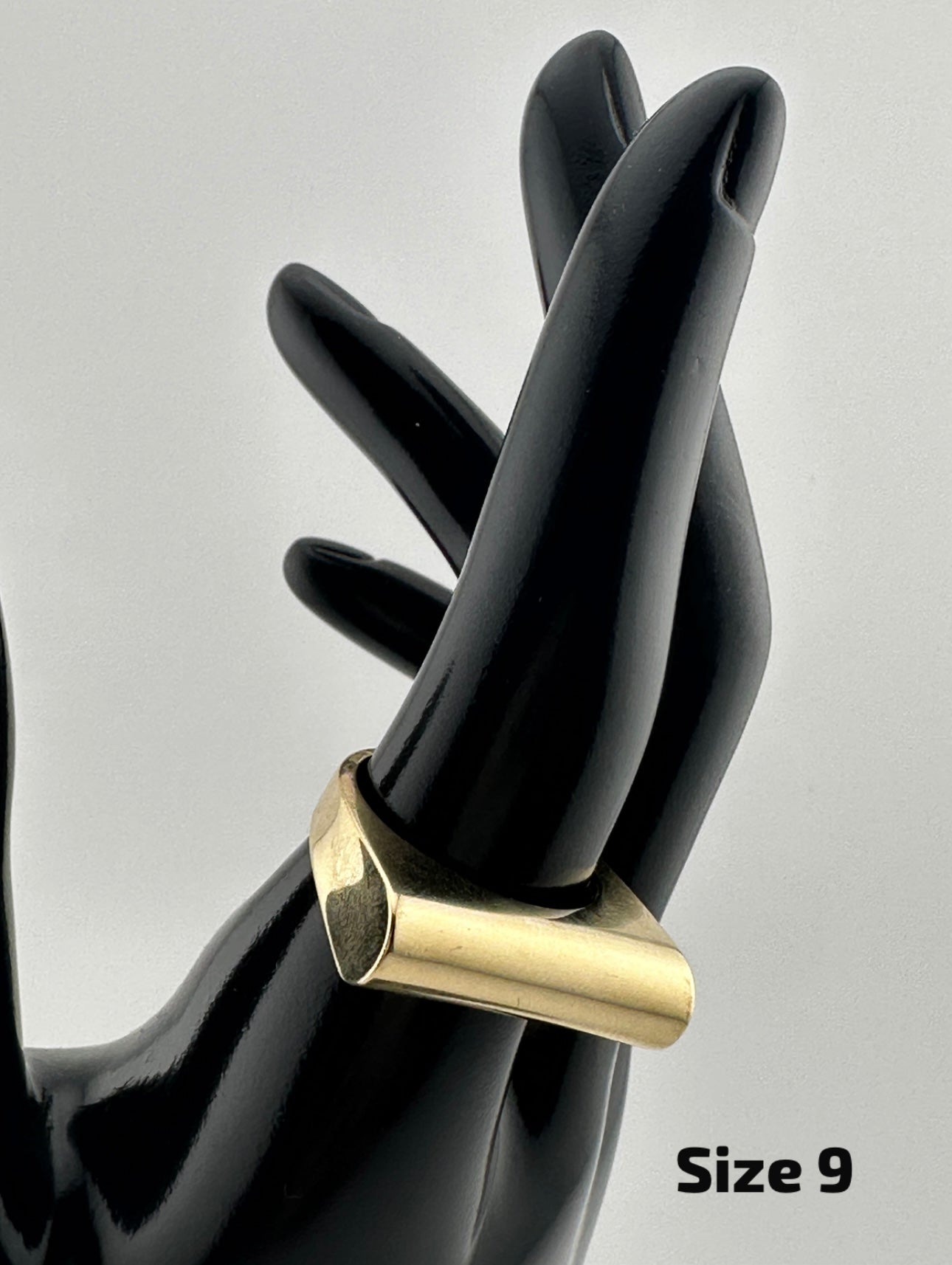 10K Gold Women's Geometric Band Ring – Size 9